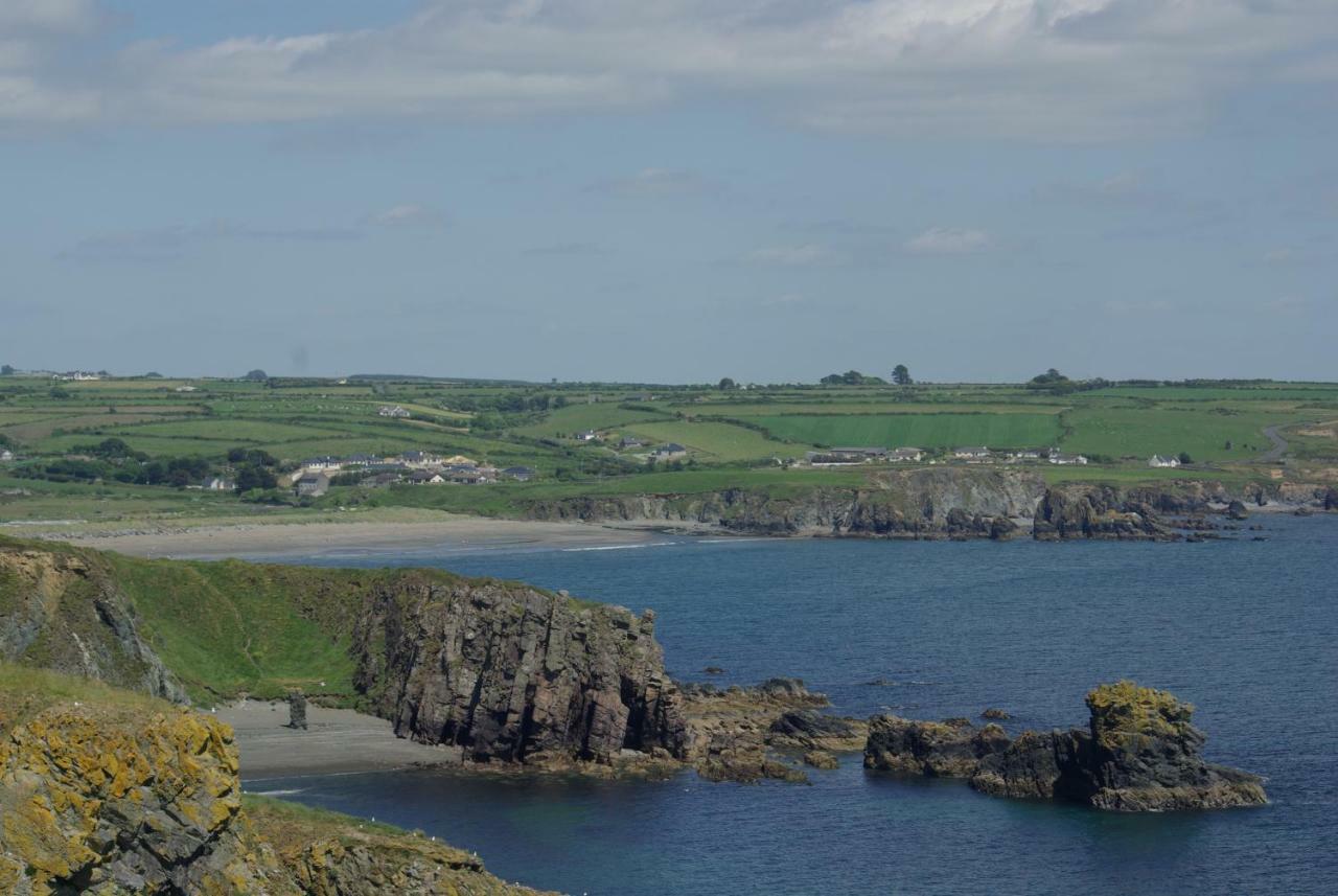 Copper Coast B&B Bunmahon エクステリア 写真